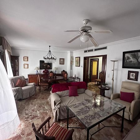 Amplio Apartamento Plaza Nueva Σεβίλλη Εξωτερικό φωτογραφία