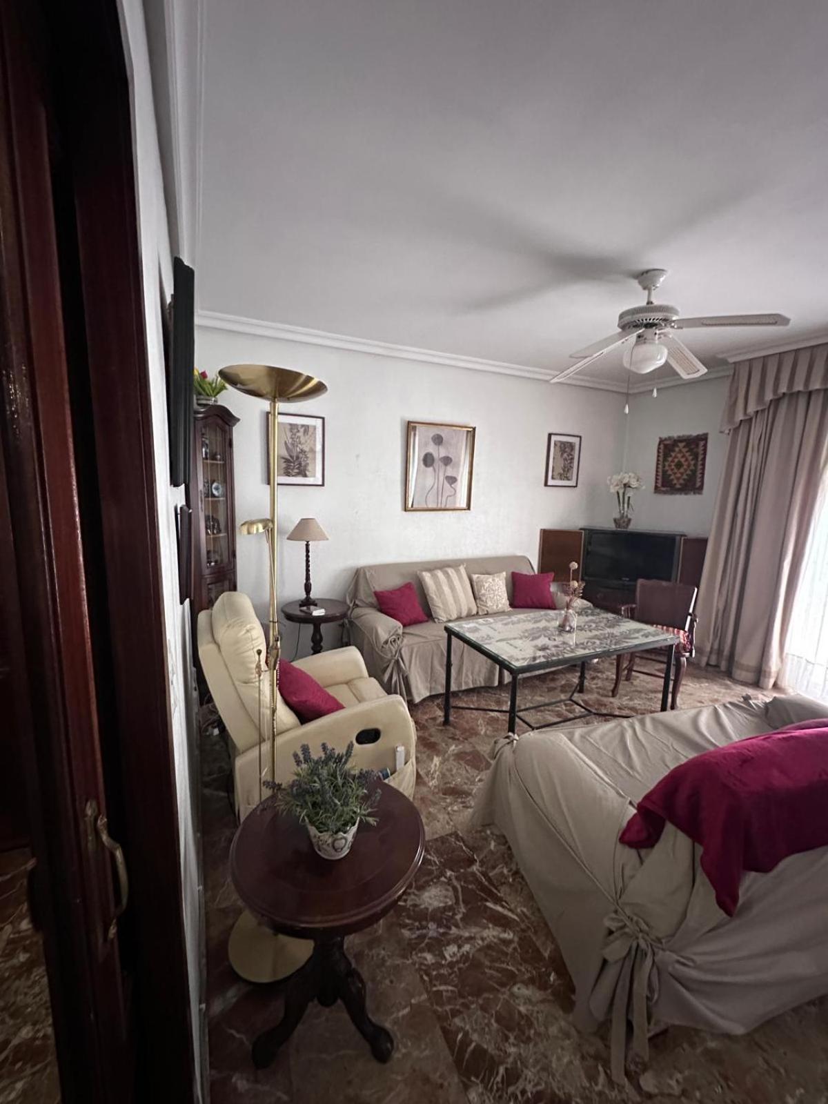 Amplio Apartamento Plaza Nueva Σεβίλλη Εξωτερικό φωτογραφία