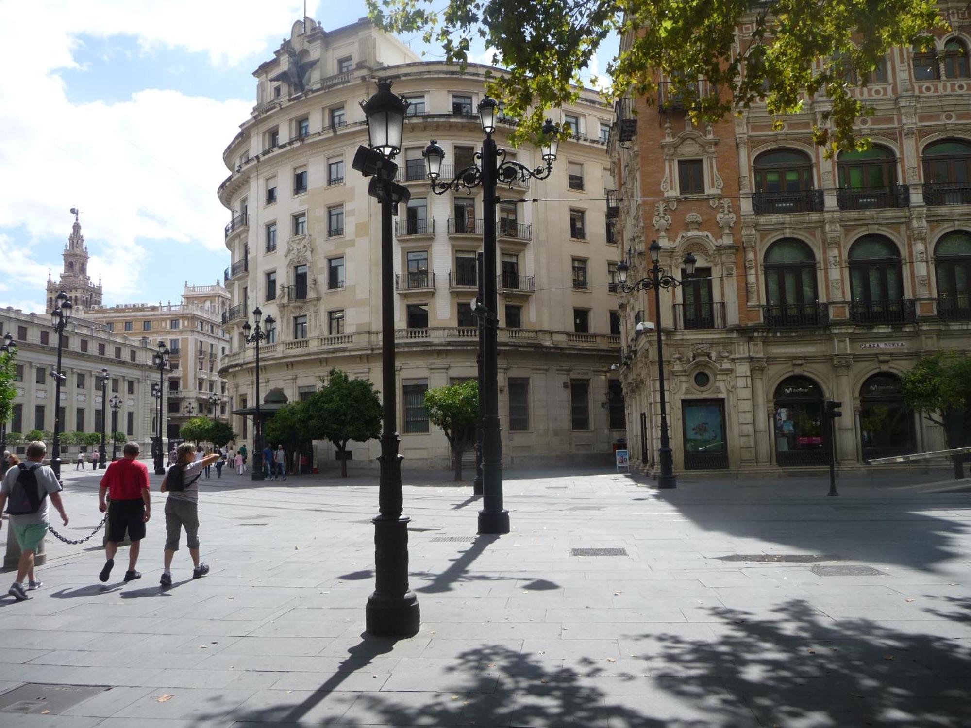 Amplio Apartamento Plaza Nueva Σεβίλλη Εξωτερικό φωτογραφία